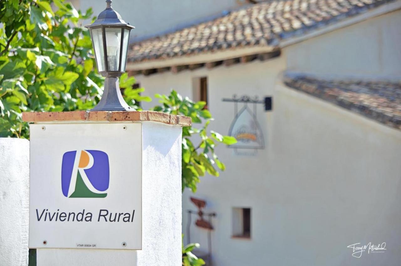 La Casa Del Agua Pensionat Montefrío Exteriör bild